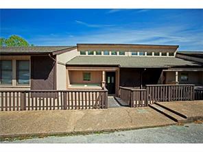 14 Shakespeare Dr