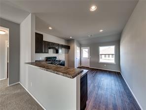2942 W McLaren Dr