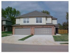 824 Oakwood Ct