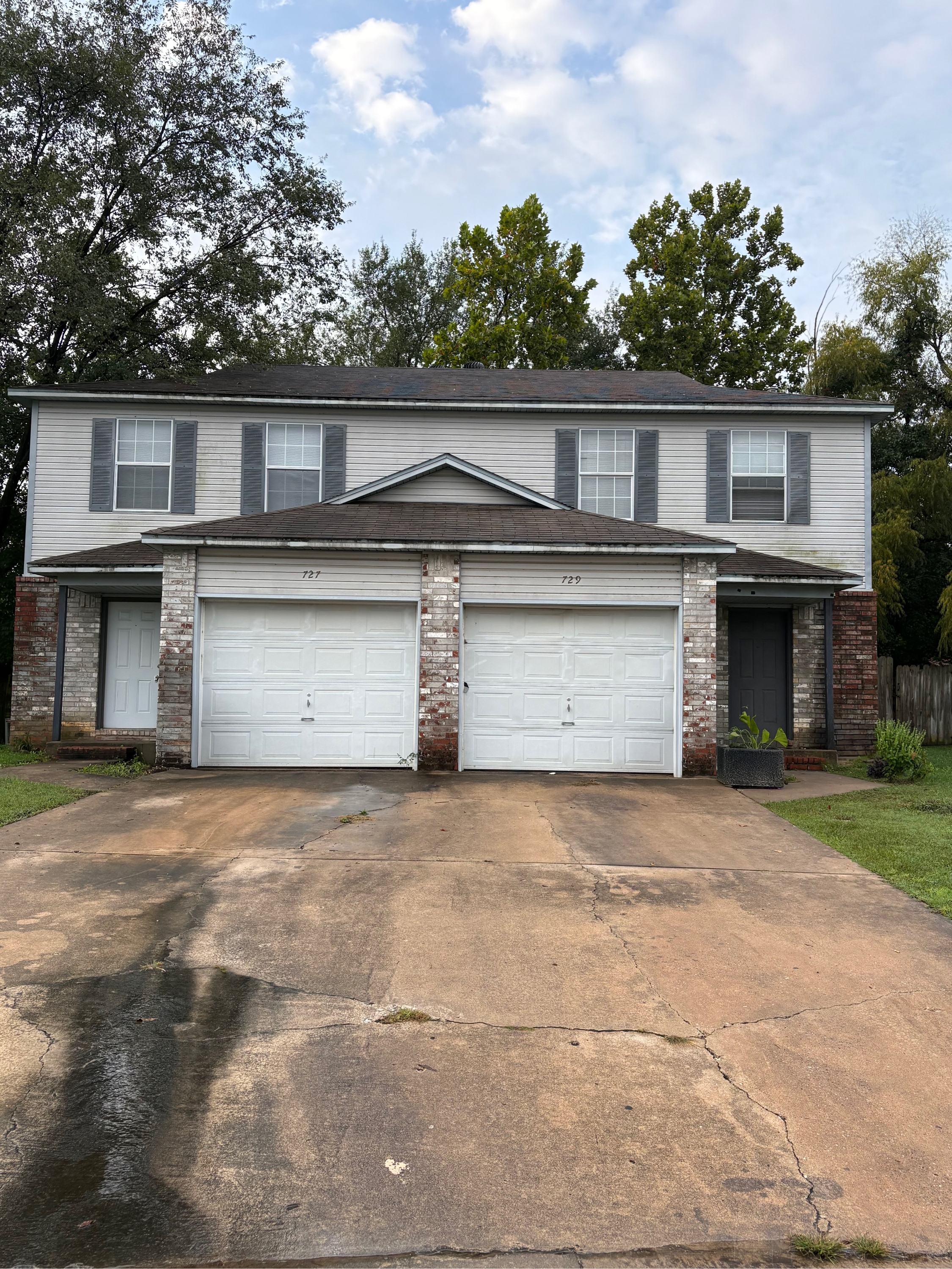 729 West Beck Dr - 1