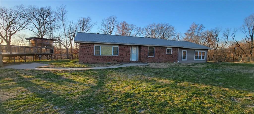3810 N Rainbow Farm Rd