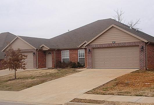 Copper Oaks Dr - 231
