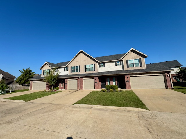 2735 W Shasta Road