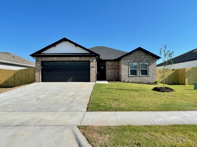 310 Williams Ct